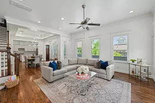 1118 Dorothy St, Houston, TX 77008 - Photo 7
