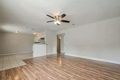 8430 Round Rock Drive #8, Houston, TX 77049 - Photo 7
