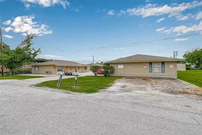 8430 Round Rock Drive #8, Houston, TX 77049 - Photo 23