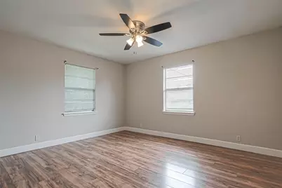 8430 Round Rock Drive #8, Houston, TX 77049 - Photo 15