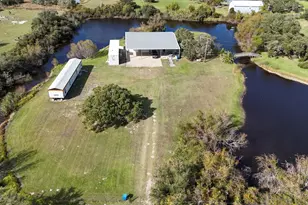 3162 W Monroe Ave, Port O'Connor, TX 77982 - Photo 1