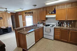 3162 W Monroe Ave, Port O'Connor, TX 77982 - Photo 19