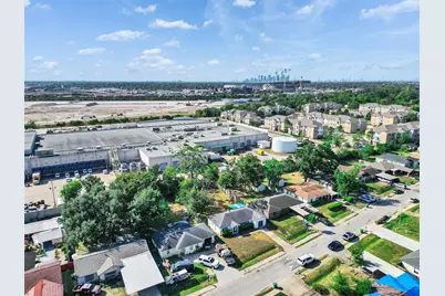 6942 Peyton Street, Houston, TX 77028 - Photo 33