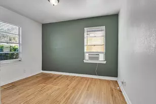 6942 Peyton St, Houston, TX 77028 - Photo 11