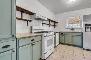 6942 Peyton St, Houston, TX 77028 - Photo 17