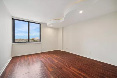 3525 Sage Road #512, Houston, TX 77056 - Photo 9