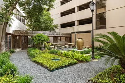 3525 Sage Road #512, Houston, TX 77056 - Photo 17