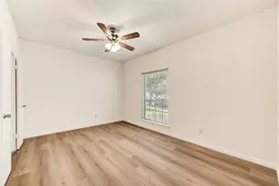 2338 Bent River Dr, Sugar Land, TX 77479 - Photo 5