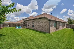 8911 Lost Castle Wy, Cypress, TX 77433 - Photo 37