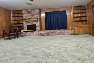607 S Main St, Dayton, TX 77535 - Photo 13