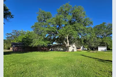 607 S Main Street, Dayton, TX 77535 - Photo 33