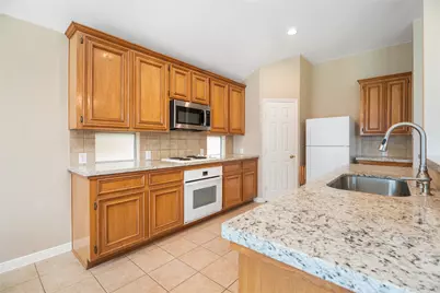 2215 Waters Edge Lane, League City, TX 77573 - Photo 13