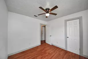 12035 W Marsham Cir, Houston, TX 77066 - Photo 13