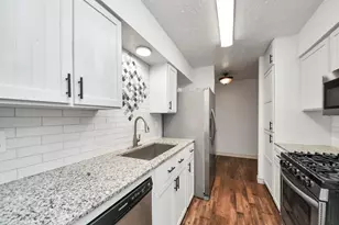 12035 W Marsham Cir, Houston, TX 77066 - Photo 29