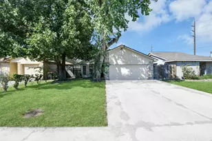 12035 W Marsham Cir, Houston, TX 77066 - Photo 1