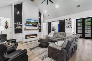 224 Kellog, Fischer, TX 78623 - Photo 7