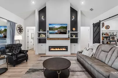 224 Kellog, Fischer, TX 78623 - Photo 9