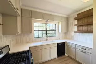 106 S Grace St, Crockett, TX 75835 - Photo 9