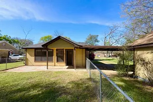 106 S Grace St, Crockett, TX 75835 - Photo 19