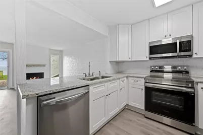 100 Edgewater Drive #32, Livingston, TX 77351 - Photo 9