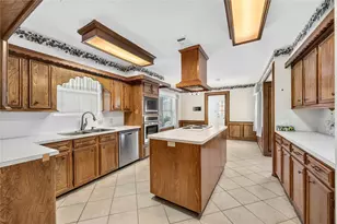 6302 Meadowtrace Dr, Spring, TX 77389 - Photo 9