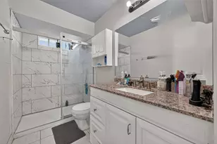 11930 Matagorda Ln, Sugar Land, TX 77498 - Photo 27