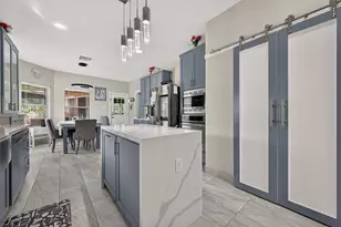11930 Matagorda Ln, Sugar Land, TX 77498 - Photo 15