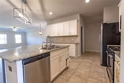 3018 Darlington Court, Katy, TX 77494 - Photo 7