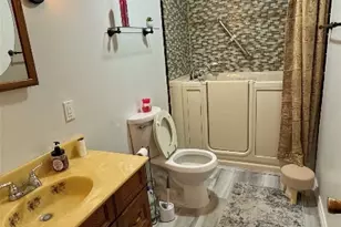 318 Baletka Blvd, Livingston, TX 77351 - Photo 15