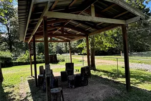 318 Baletka Blvd, Livingston, TX 77351 - Photo 19