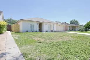 11219 Newbrook Dr, Houston, TX 77072 - Photo 1