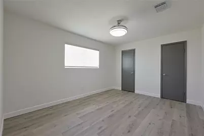 11219 Newbrook Drive, Houston, TX 77072 - Photo 29