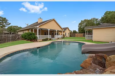 189 Northwood Park, Livingston, TX 77351 - Photo 3