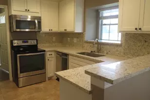 803 Briarmeadow Ave, Friendswood, TX 77546 - Photo 5
