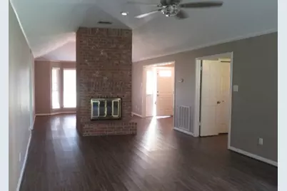 803 Briarmeadow Avenue, Friendswood, TX 77546 - Photo 13