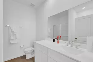 319 Bismuth Dr, Crosby, TX 77532 - Photo 9