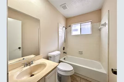 6437 Chatham Island Lane, Houston, TX 77035 - Photo 23