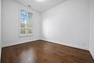 4110 Clover Ridge Ln, Sugar Land, TX 77479 - Photo 7