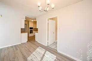 5614 Bough Ct, Houston, TX 77092 - Photo 9