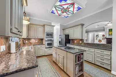 1260 Fries Road, Houston, TX 77055 - Photo 11