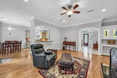 1260 Fries Road, Houston, TX 77055 - Photo 9