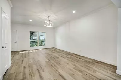 14715 Barryknoll Lane #142, Houston, TX 77079 - Photo 5