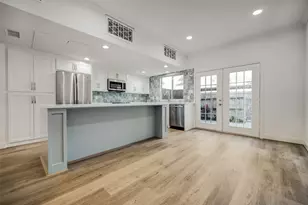 14715 Barryknoll Ln, Houston, TX 77079 - Photo 11