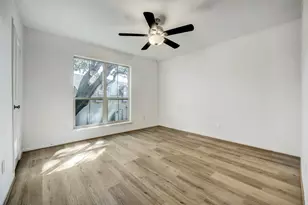 14715 Barryknoll Ln, Houston, TX 77079 - Photo 17