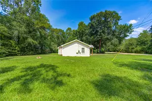 411 Waterfall Dr, Huffman, TX 77336 - Photo 9