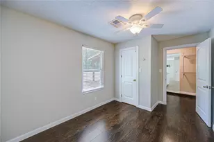 411 Waterfall Dr, Huffman, TX 77336 - Photo 33