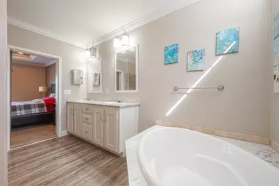 20547 S Post Oak Boulevard #B, Fresno, TX 77545 - Photo 45