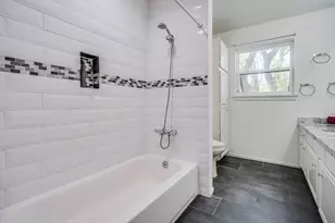 12458 Woodthorpe Ln, Houston, TX 77024 - Photo 27