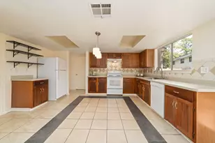 25402 Mill Pond Ln, Spring, TX 77373 - Photo 17