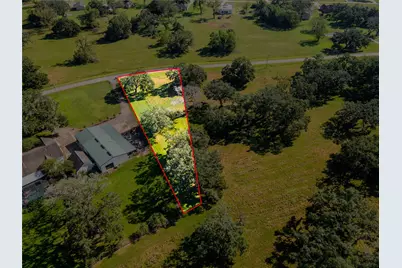 718 Rancho Chico Court, Angleton, TX 77515 - Photo 7